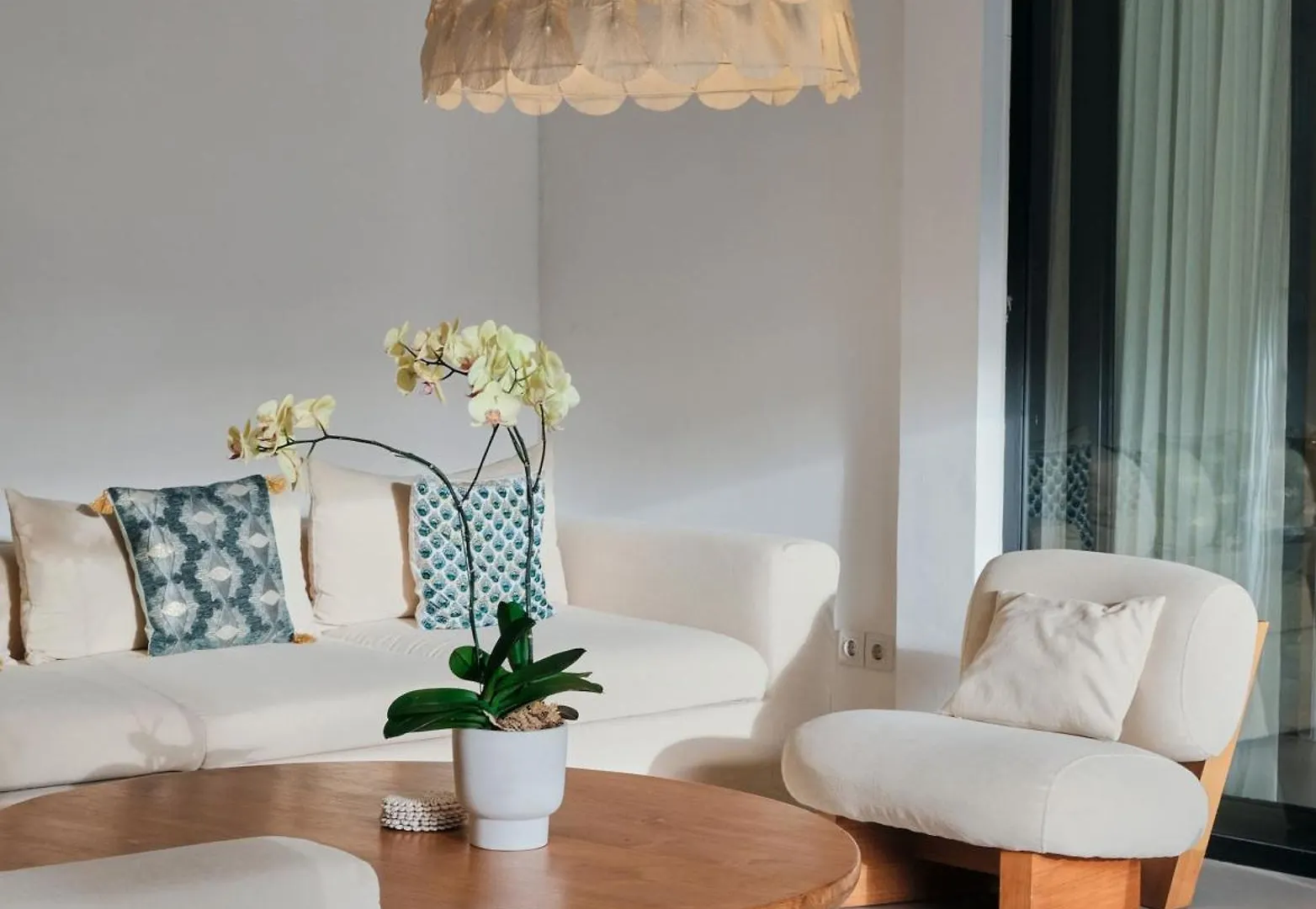 Villa Bali Manis - Modern Luxury 4Br Villa Walk To Seminyak Street With Private Pool