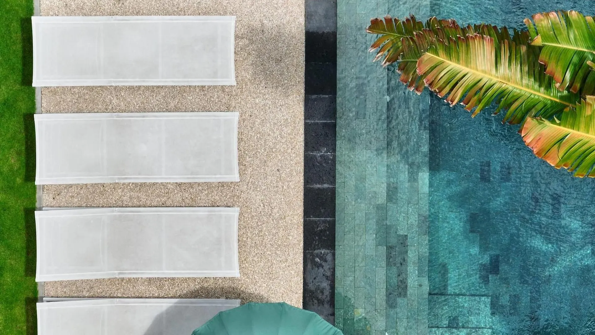 Villa Bali Manis - Modern Luxury 4Br Villa Walk To Seminyak Street With Private Pool