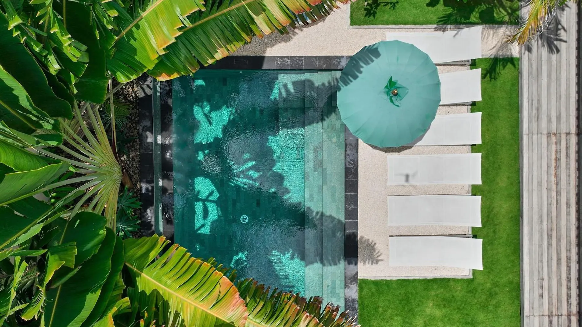 Villa Bali Manis - Modern Luxury 4Br Villa Walk To Seminyak Street With Private Pool