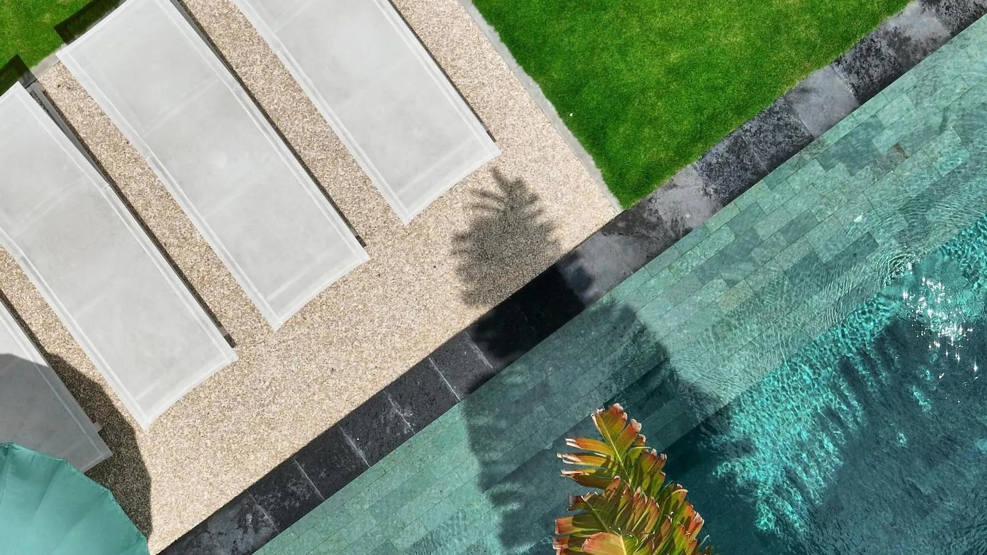 Villa Bali Manis - Modern Luxury 4Br Villa Walk To Seminyak Street With Private Pool